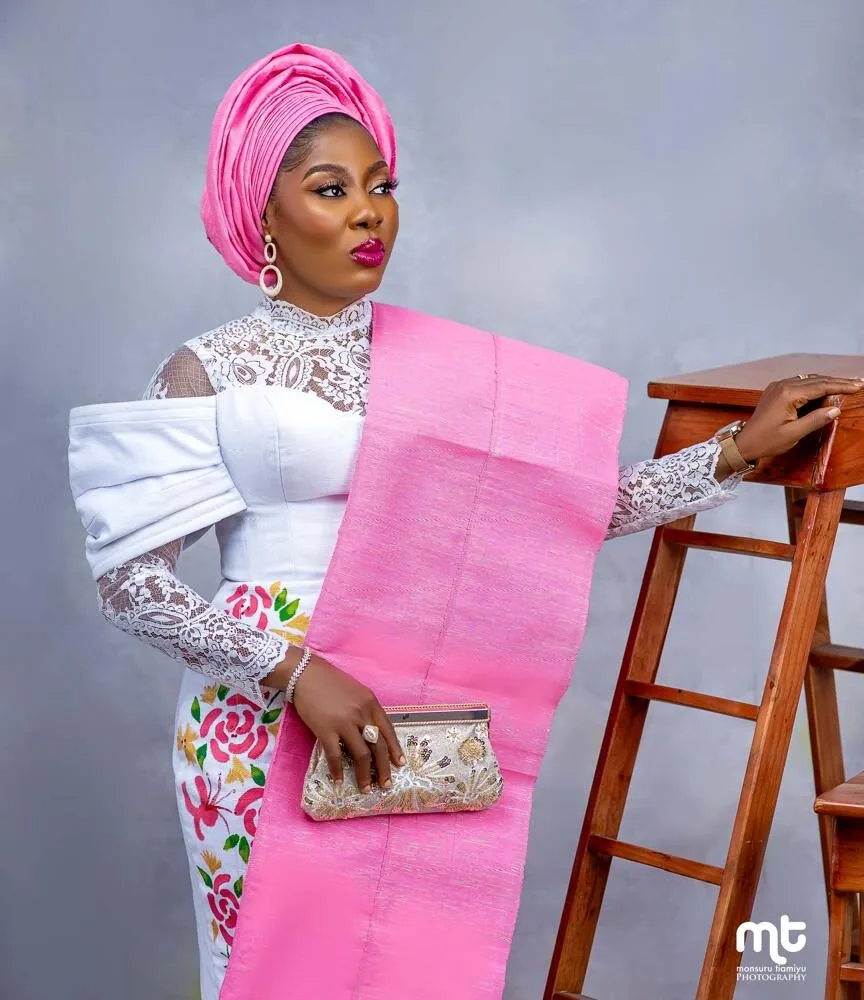 Sulahzee Handprinted Complete Aso Oke 2